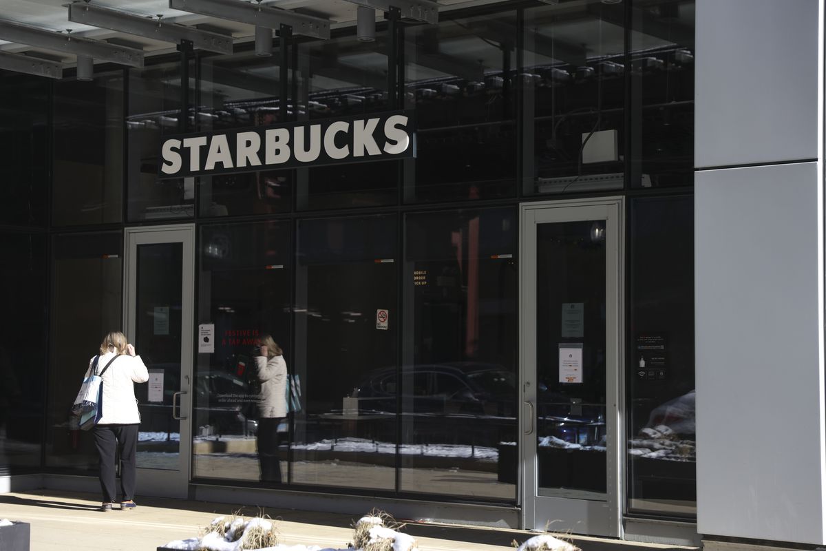 Is Starbucks Closing Stores In 2022? (All You Need To Know)
