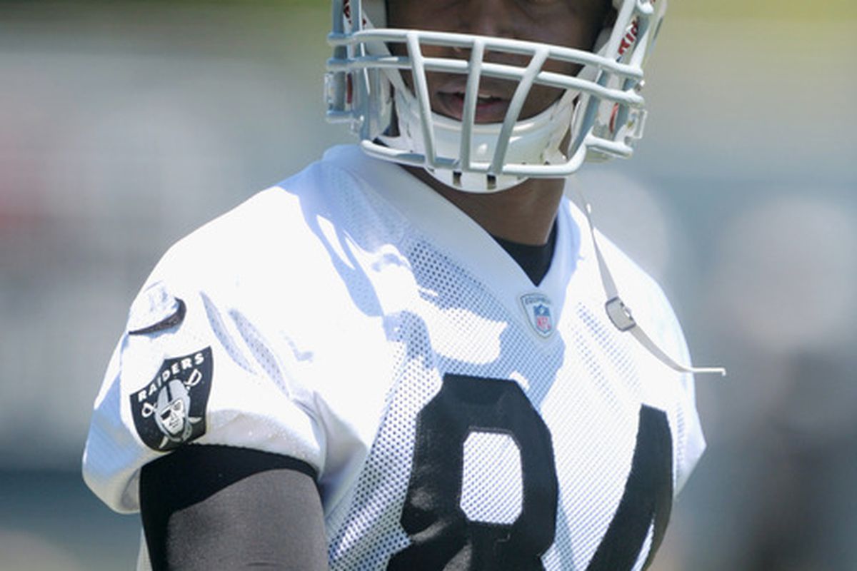 Oakland Raiders receiver Juron Criner (84) at minicamp at the Raiders practice facility.