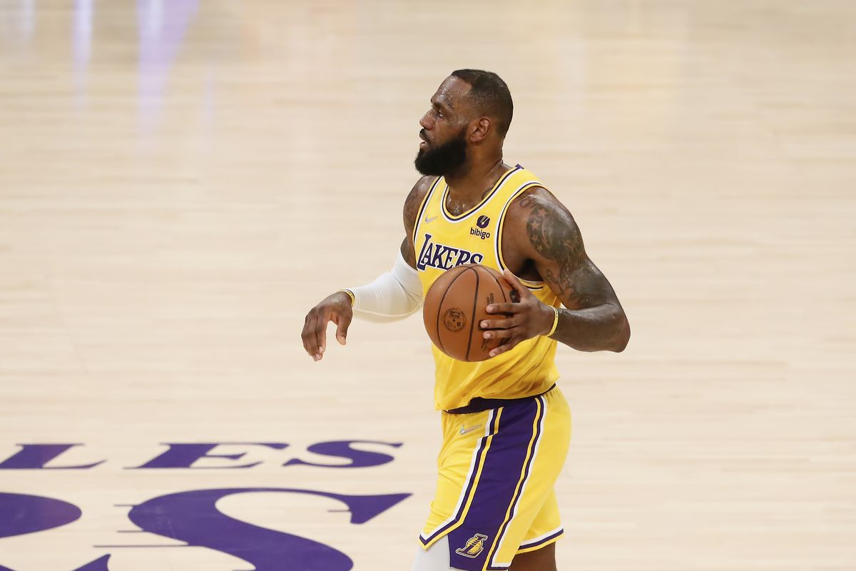 LeBron James #6 of the Los Angeles Lakers brings the ball up court during a game at the Crypto.com Arena on January 19, 2022 in Los Angeles, California.&nbsp;