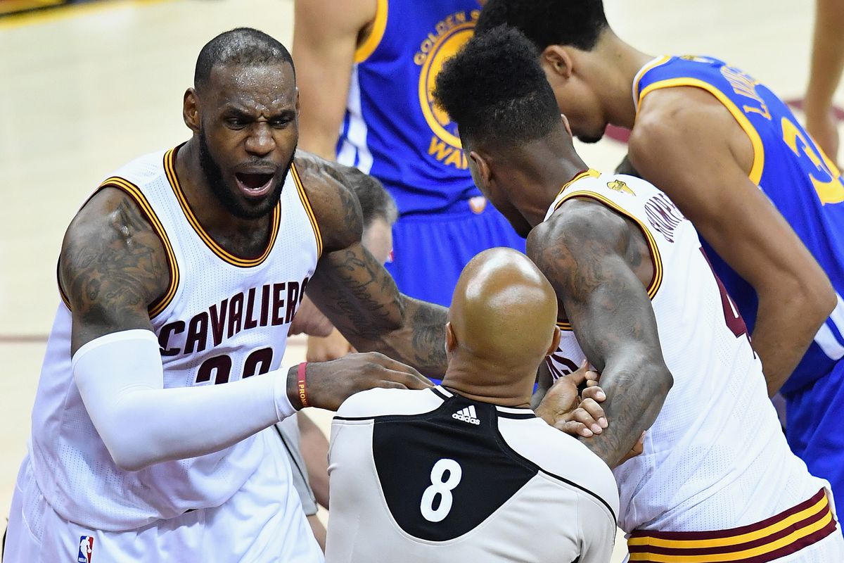 7 reasons Game 4 of the 2017 NBA Finals was a beautiful mess of epic