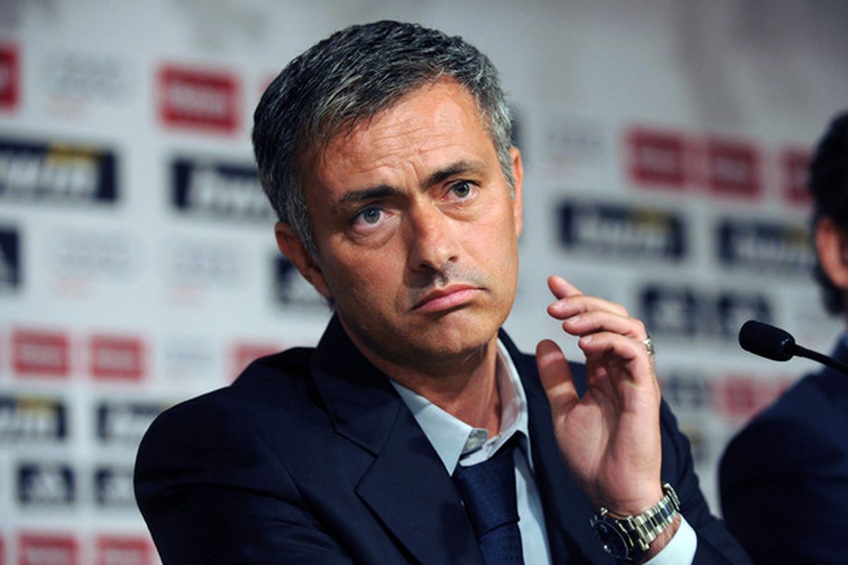 The Special One knows all too well the effect of having an extra central player