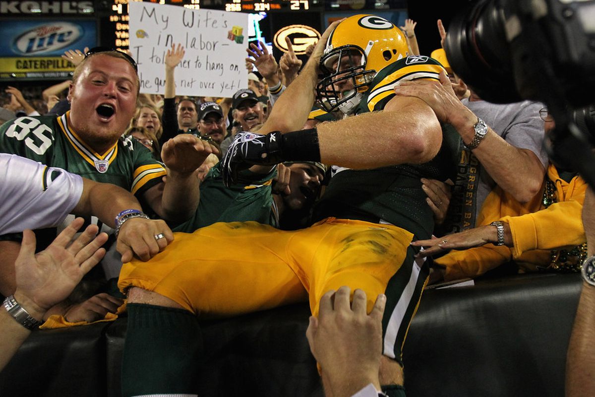Green Bay holds on to the top spot this week in the Phinsider Power Rankings.