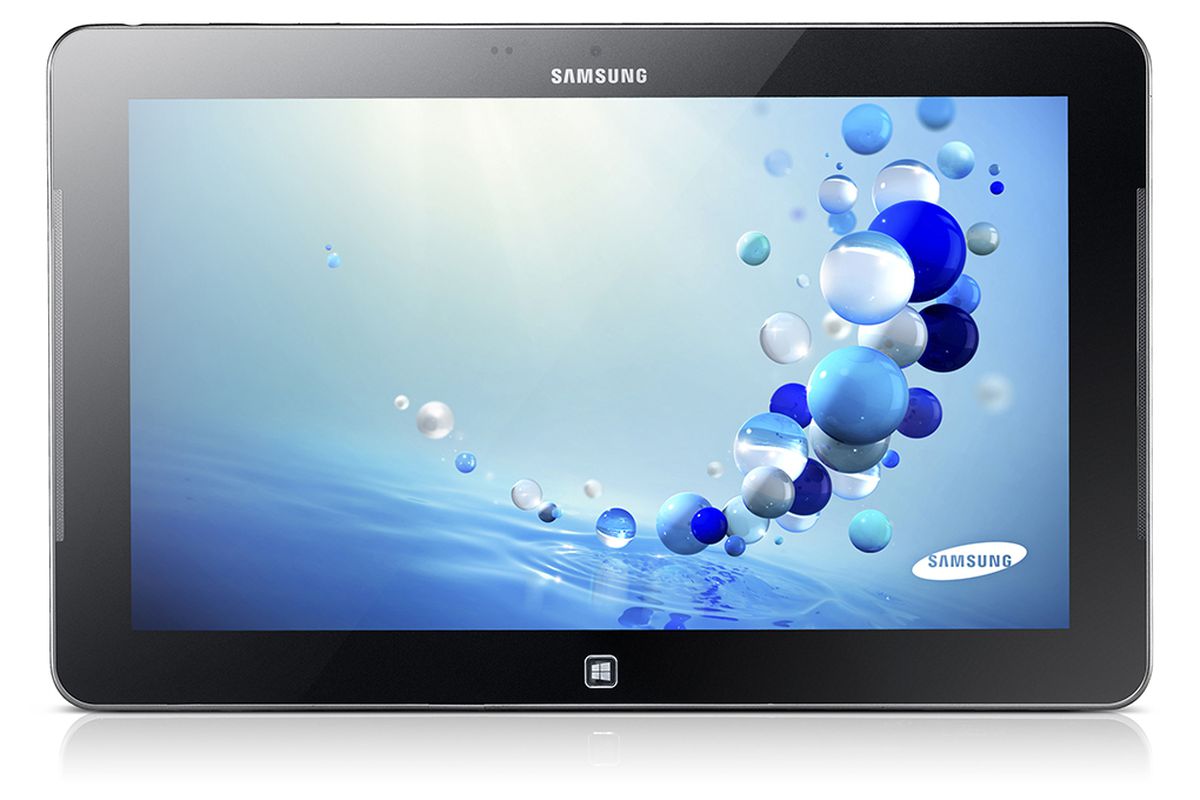 Samsung Ativ Smart PC tablet press image