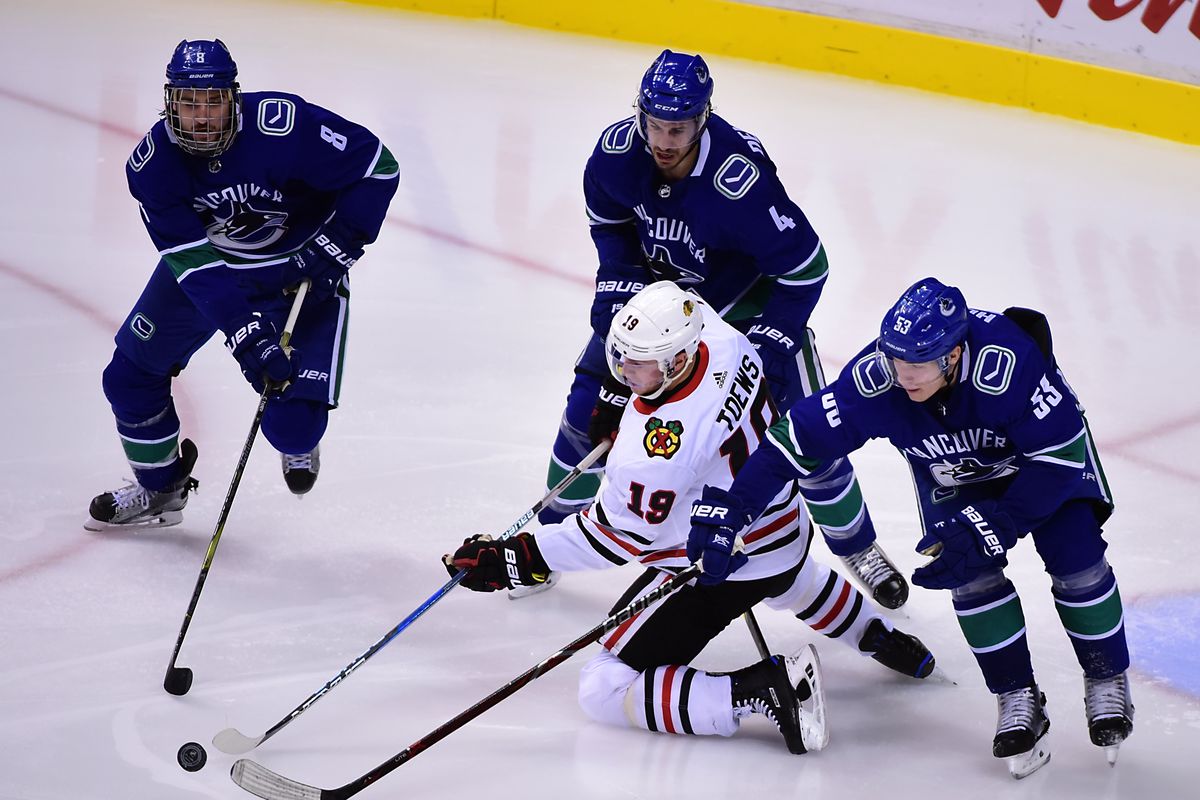 NHL: Chicago Blackhawks at Vancouver Canucks
