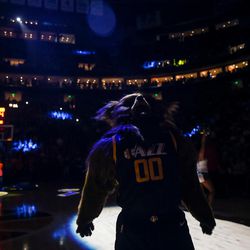The Jazz Bear hypes up the crowd before the game against the Atlanta Hawks at Vivint Smart Home Arena in Salt Lake City on Tuesday, March 20, 2018.