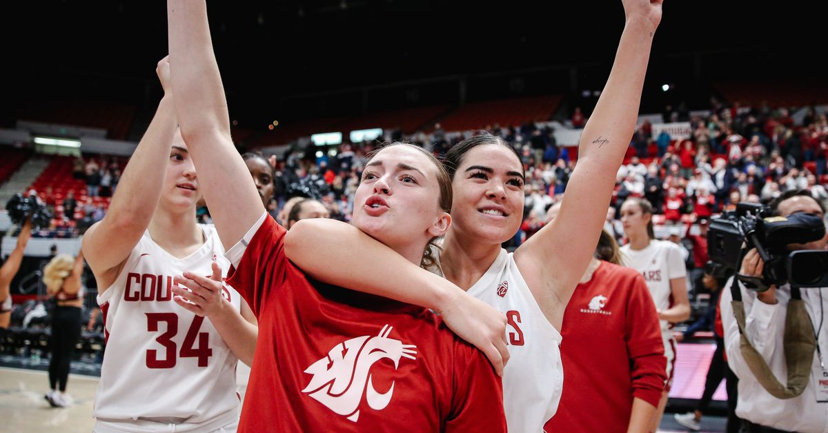WSU Women’s Basketball Team Dominates UC Davis, Men’s Team Overcomes Portland State