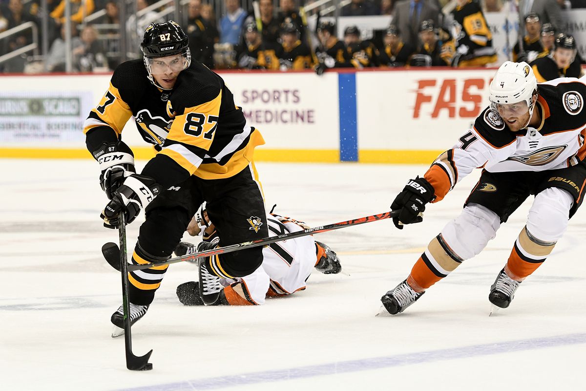 NHL: OCT 10 Ducks at Penguins