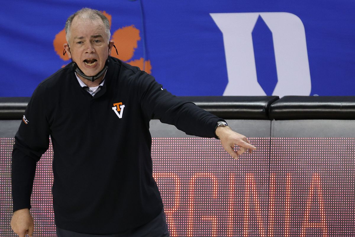 Virginia Tech basketball: Is Mike Young on the verge of a huge hire? -  Gobbler Country