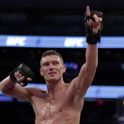 Stephen Thompson acknowledges fans while working out ahead of his UFC 205 mixed martial arts bout against Tyron Woodley during an open workout, Wednesday, Nov. 9, 2016, at Madison Square Garden in New York. Woodley will square off against Thompson during their match on Saturday. 