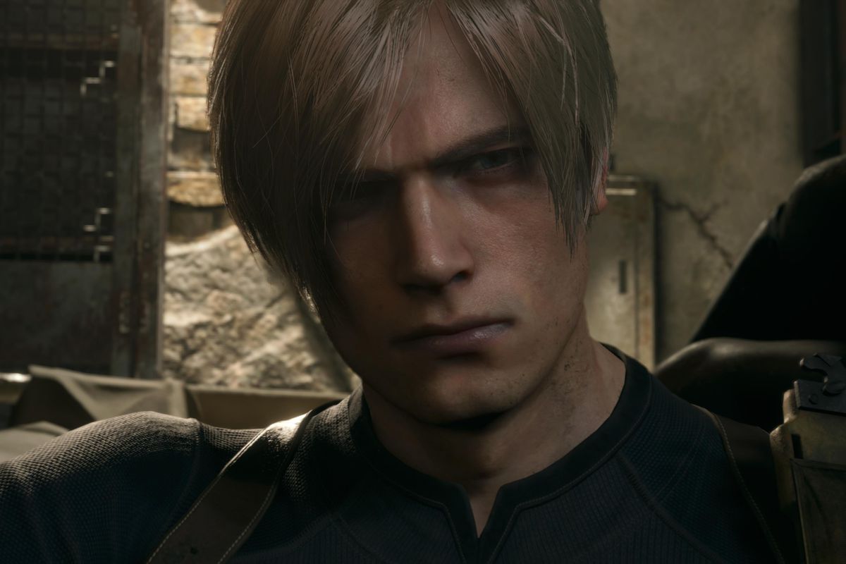 A close frame of Leon S Kennedy looking angry in the Resident Evil 4 remake