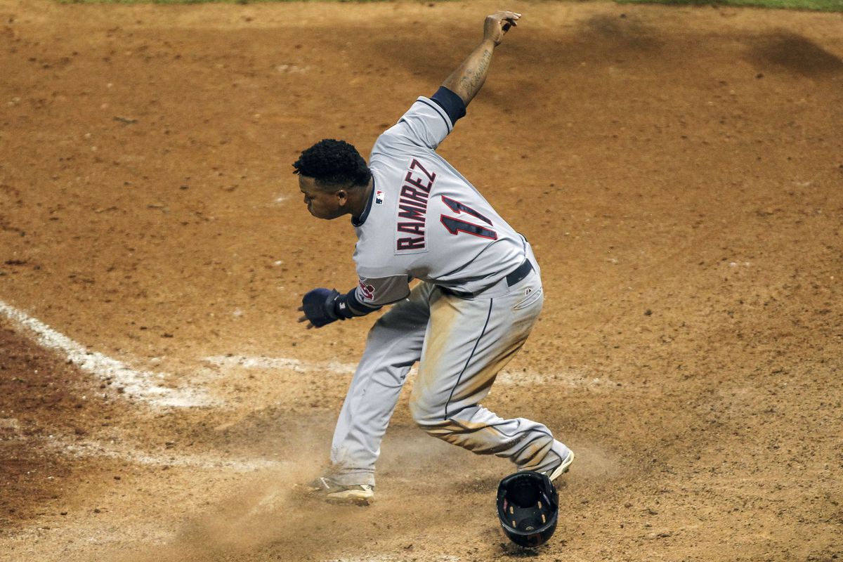 This is NOT a picture of Jose Ramirez bunting... I don't think. - Photo 