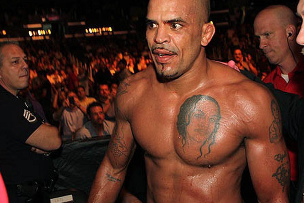 UFC middleweight veteran Jorge Rivera has decided to hold off retirement and continue fighting.