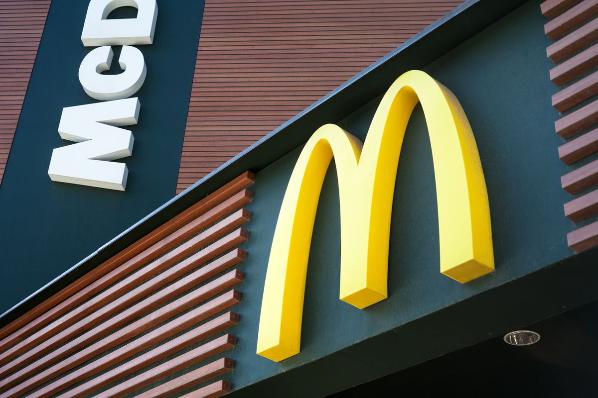 McDonald’s arch sign.