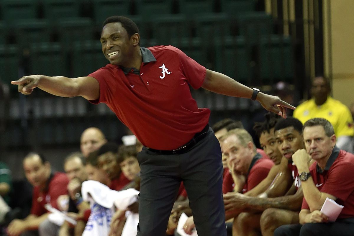 Coach Avery Johnson in the first game of the Advocare Invitational vs Xavier