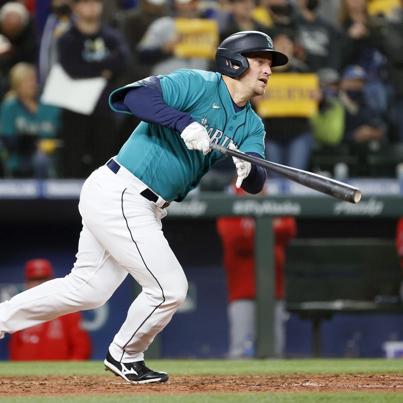 Yankees might be intrigued by Kyle Seager's power and plus defense