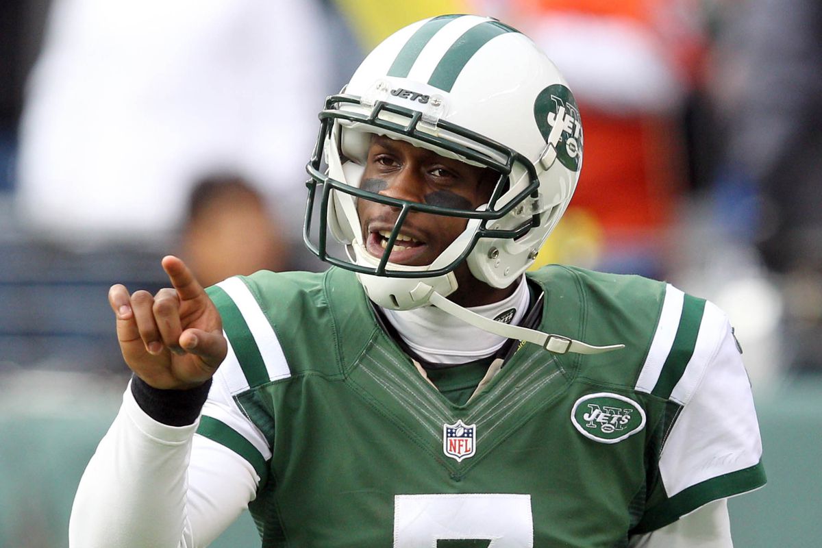 Geno Smith (#7) expresses his affection for Death Metal music