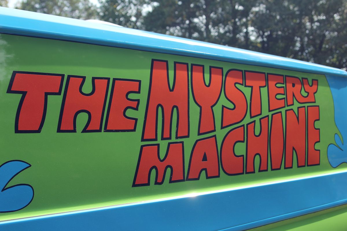 Movie Buff Builds Scooby Doo’s Mystery Machine