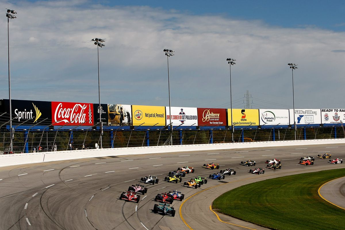 SPARTA, KY - OCTOBER 02:  A restart during the IZOD IndyCar Series Kentucky Indy 300 on October 2, 2011 at Kentucky Speedway in Sparta, Kentucky.  (Photo by Jonathan Ferrey/Getty Images)