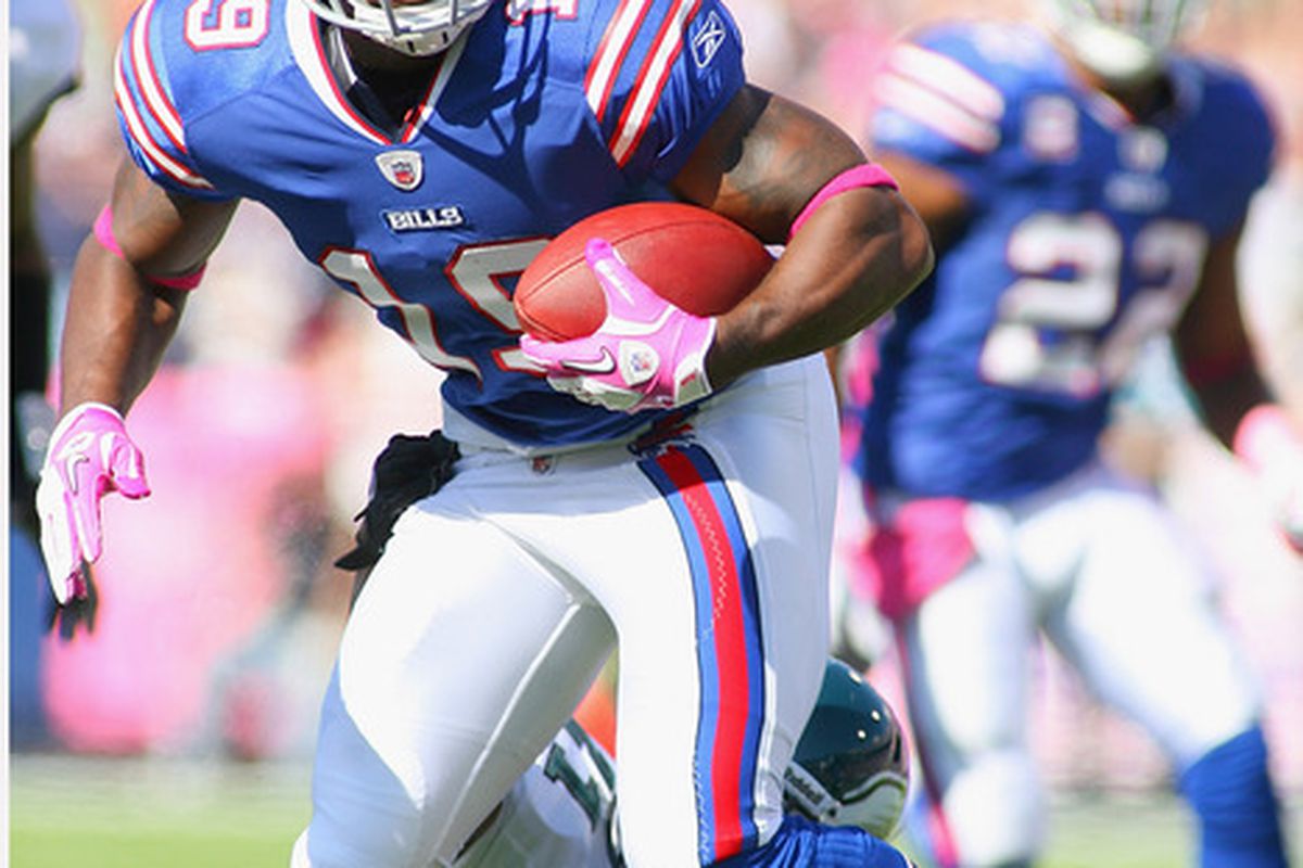 ORCHARD PARK, NY - OCTOBER 09: Donald Jones #19 of the Buffalo Bills runs after a catch against  the Philadelphia Eagles at Ralph Wilson Stadium on October 9, 2011 in Orchard Park, New York.  Buffalo won 31-24.  (Photo by Rick Stewart/Getty Images)