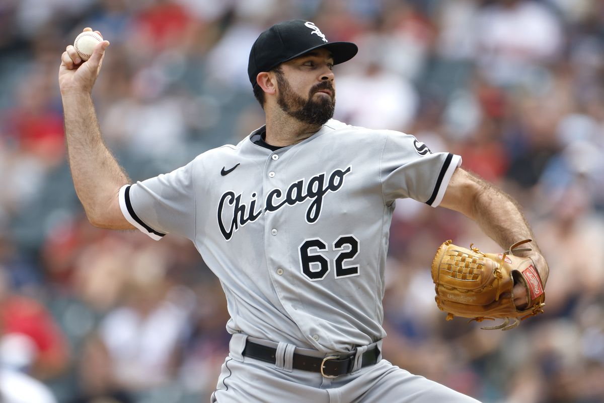 Jesse Scholtens #62 of the Chicago White Sox pitches against the Cleveland Guardians during the first inning at Progressive Field on August 06, 2023 in Cleveland, Ohio.