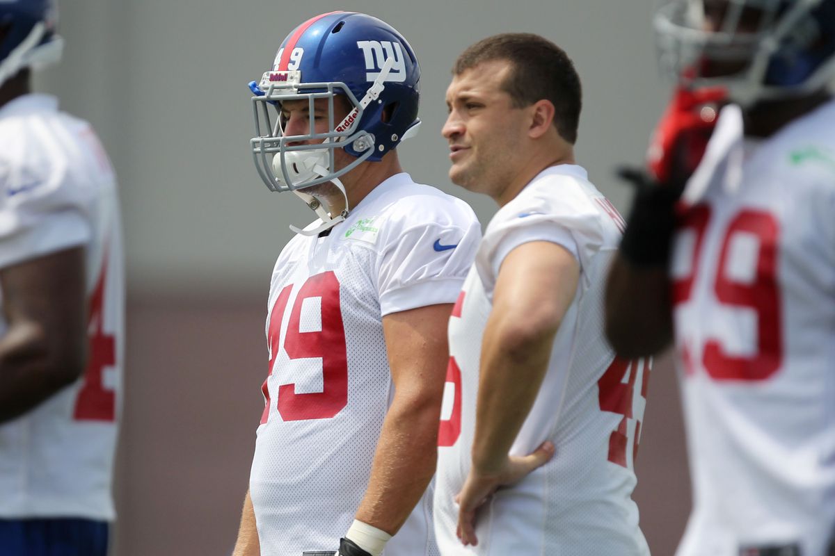 Henry Hynoski (right) with Ryan D'Imperio during training camp