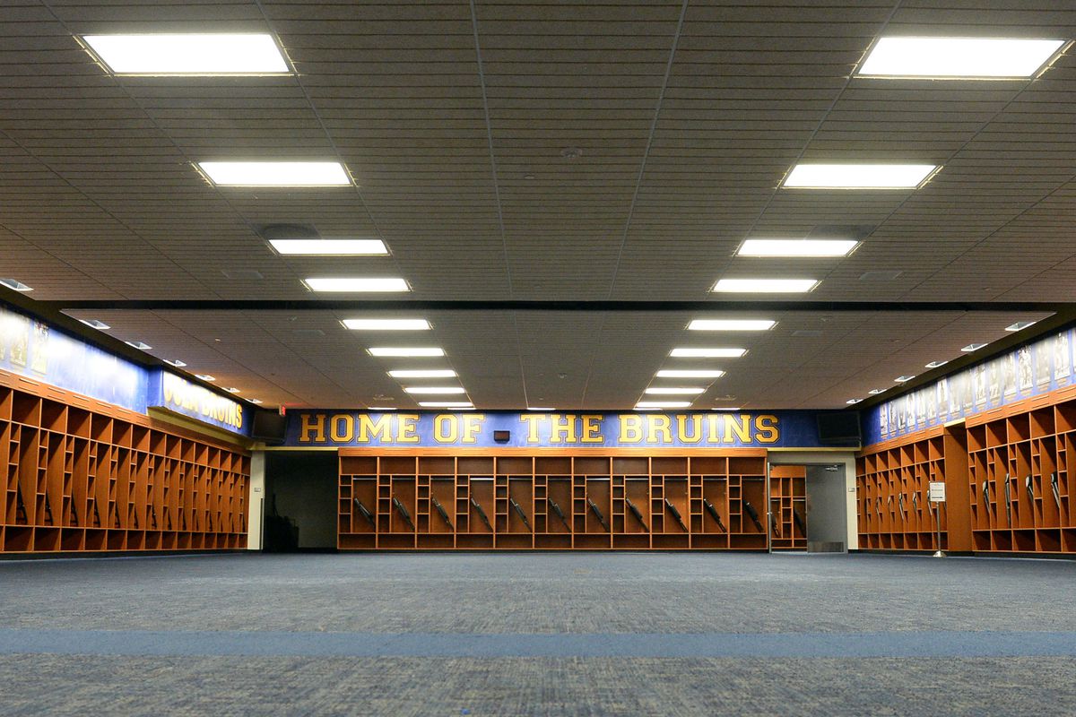 Who will be lucky enough to get a locker in the Rose Bowl?