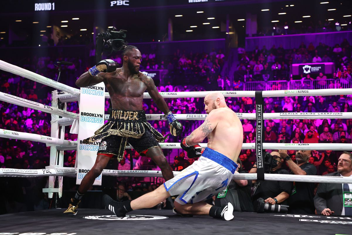 Deontay Wilder was his old self with a first round KO of Robert Helenius