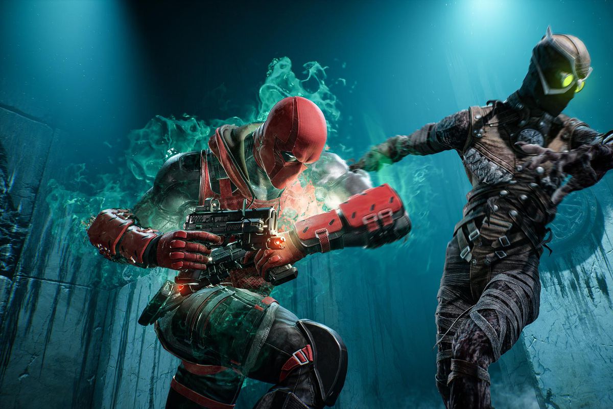 Red Hood punches a goon in Gotham Knights.