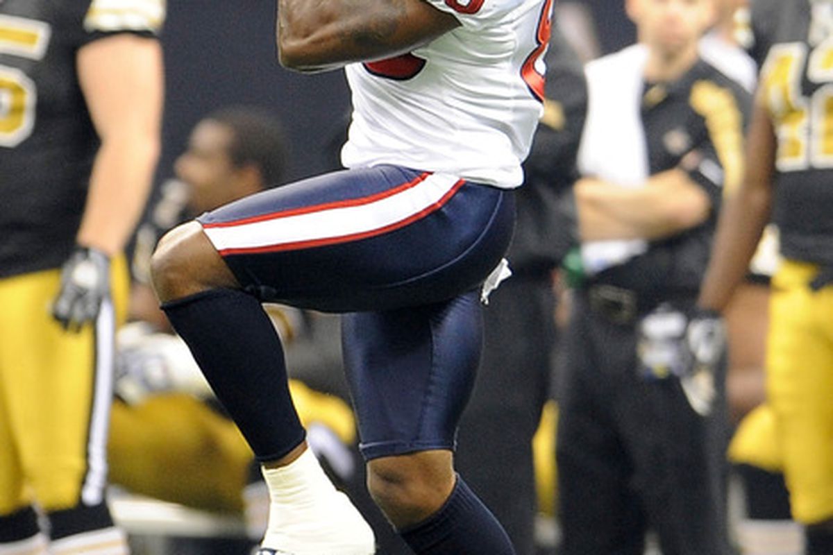 NEW ORLEANS, LA - SEPTEMBER 25:  Andre Johnson #80 of the Houston Texans catches a pass during a game against the New Orleans Saints at the Louisiana Superdome on September 25, 2011 in New Orleans, Louisiana.  (Photo by Stacy Revere/Getty Images)
