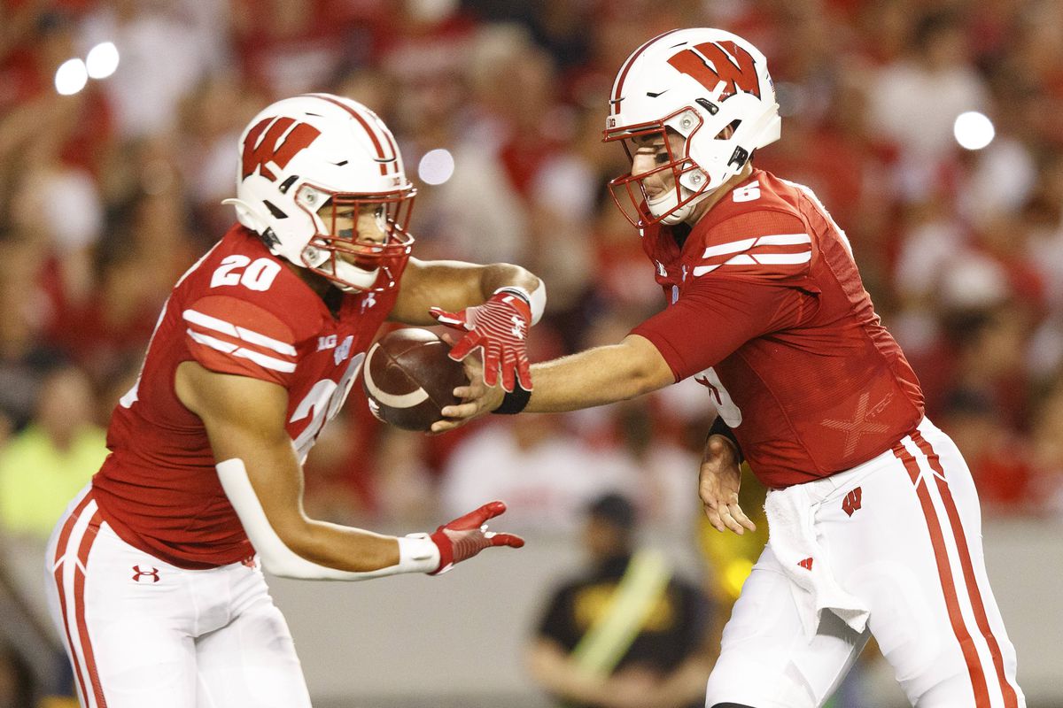 FULL RECAP: No. 18 Wisconsin Badgers football finds legs offensively in  bounce back victory over Eastern Michigan - Bucky&#39;s 5th Quarter