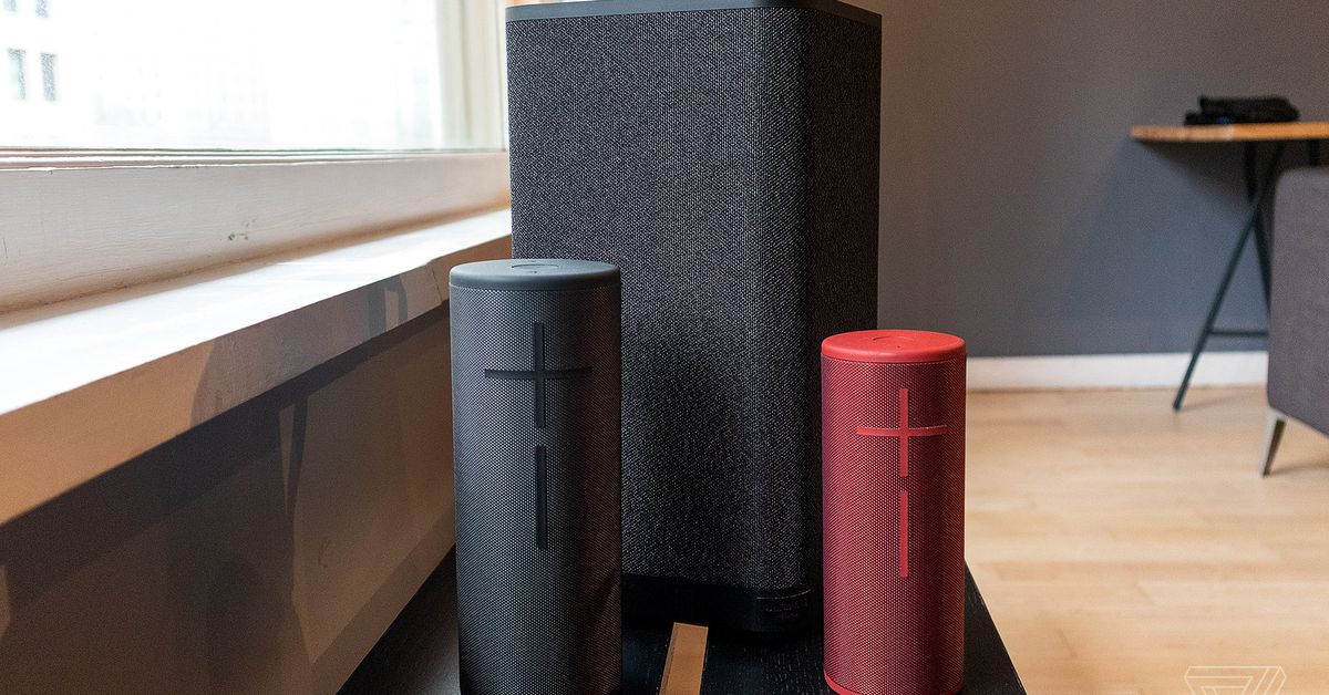 The new Ultimate Ears HyperBoom is a big, versatile party speaker thumbnail