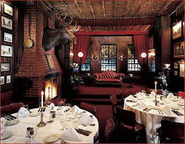 The dining room at Keens Steakhouse.
