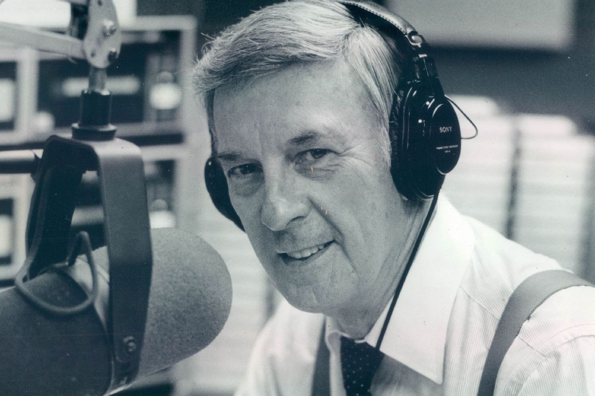 Clark Weber hosts his morning talk show on WJJD in the 1980s.