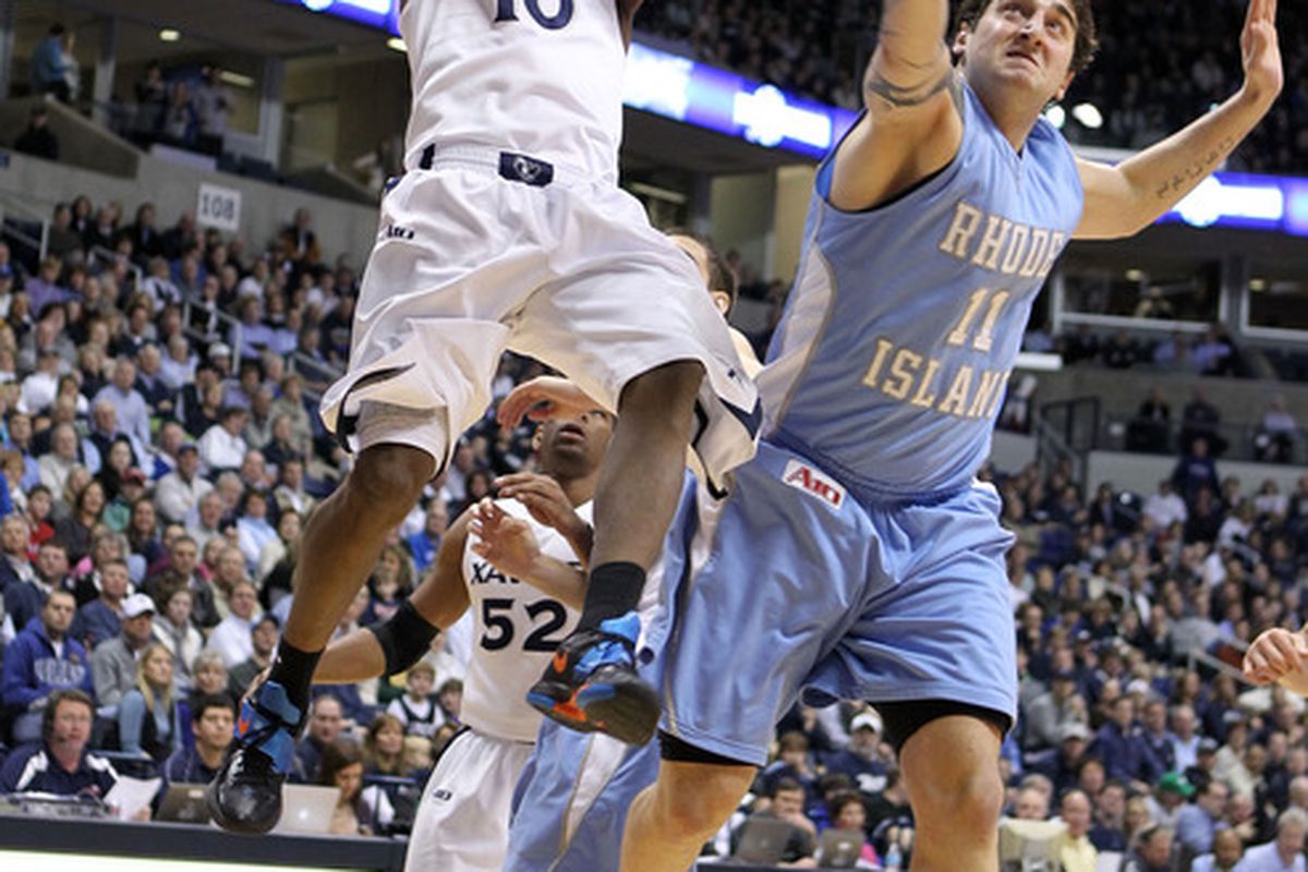 CINCINNATI, OH - FEBRUARY 08:  Mark Lyons #10 of the Xavier Musketeers shoots the ball during the game against the Rhode Island Rams at Cintas Center on February 8, 2012 in Cincinnati, Ohio.  (Photo by Andy Lyons/Getty Images)
