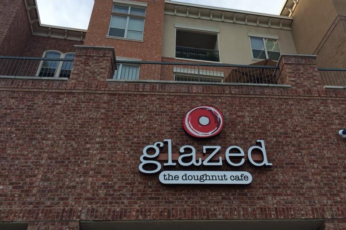 Glazed the doughnut cafe