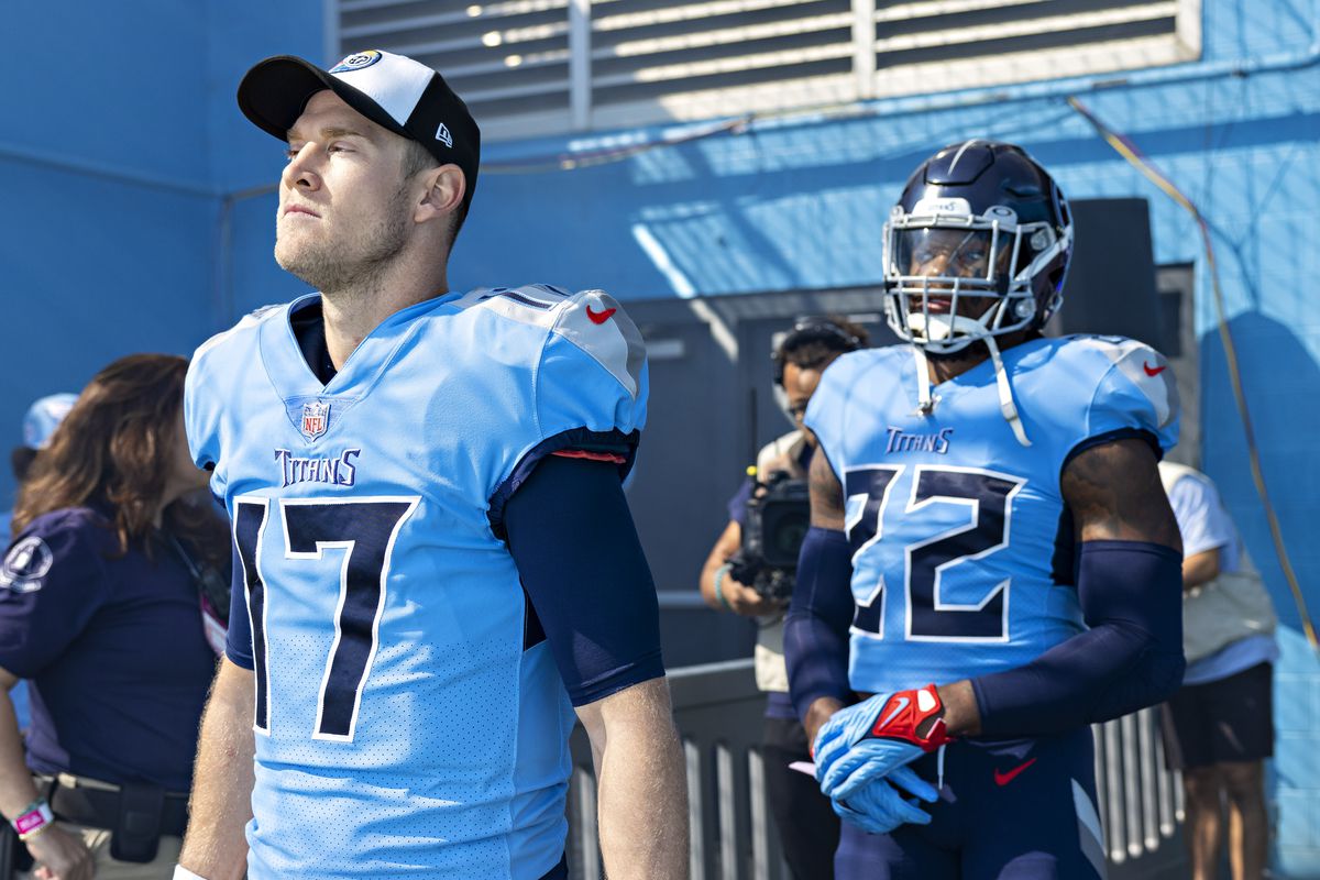 Ryan Tannehill #17 and Derrick Henry #22 of the Tennessee Titans wait to run onto the field before a game against the Indianapolis Colts at Nissan Stadium on October 23, 2022 in Nashville, Tennessee.