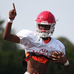 Marist’s Jadon Thompson during a practice. Allen Cunningham/For the Sun-Times. 