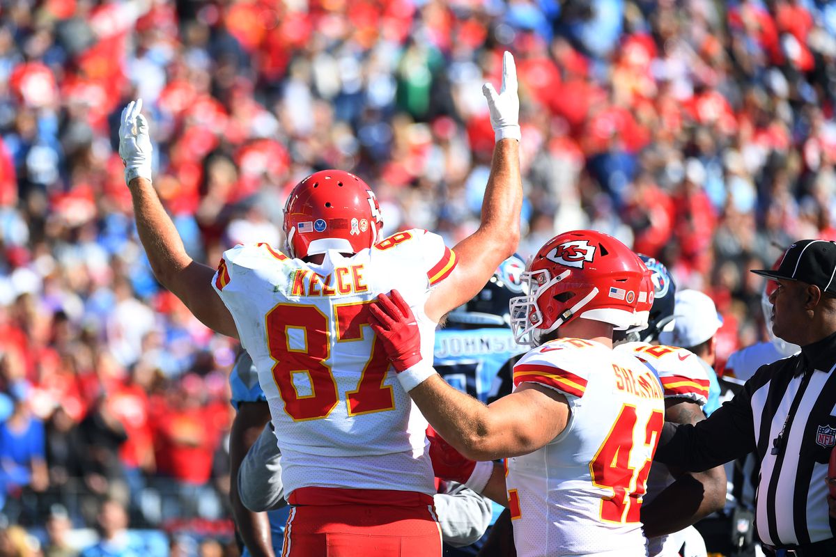 Kansas City Chiefs tight end Travis Kelce celebrates after a touchdown reception against the Tennessee Titans during the first half at Nissan Stadium.