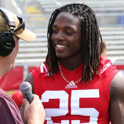 Wisconsin running back Melvin Gordon responds to questions about his goals for the season.