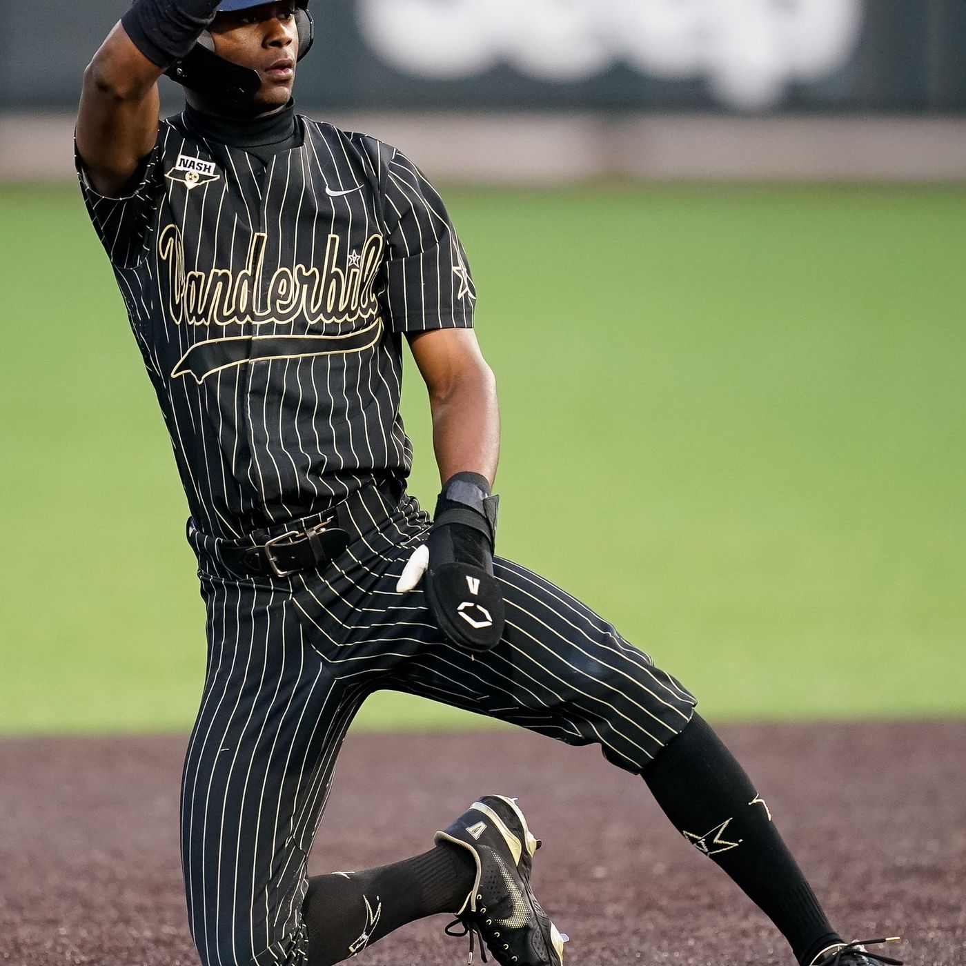 vanderbilt black baseball uniforms