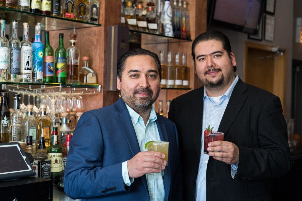Del Toro co-owners Everardo Garcia and Andres Garcia. | Max Herman/For the Sun-Times