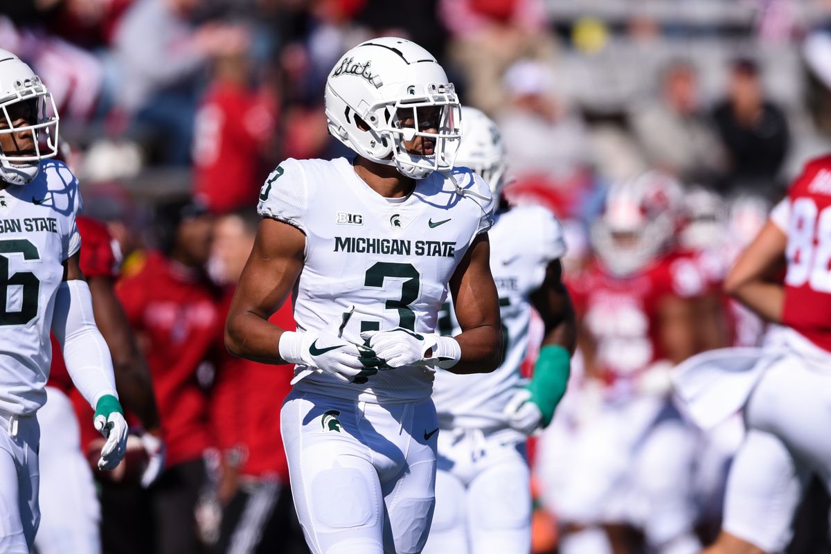 COLLEGE FOOTBALL: OCT 16 Michigan State at Indiana