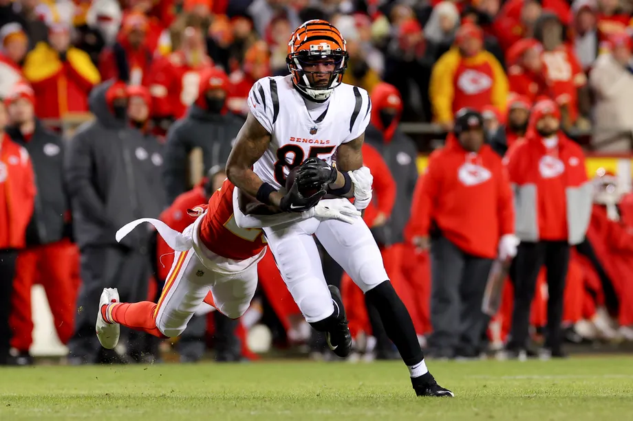 Tee Higgins touchdown video: Bengals WR Moss's Chiefs secondary for game-tying TD