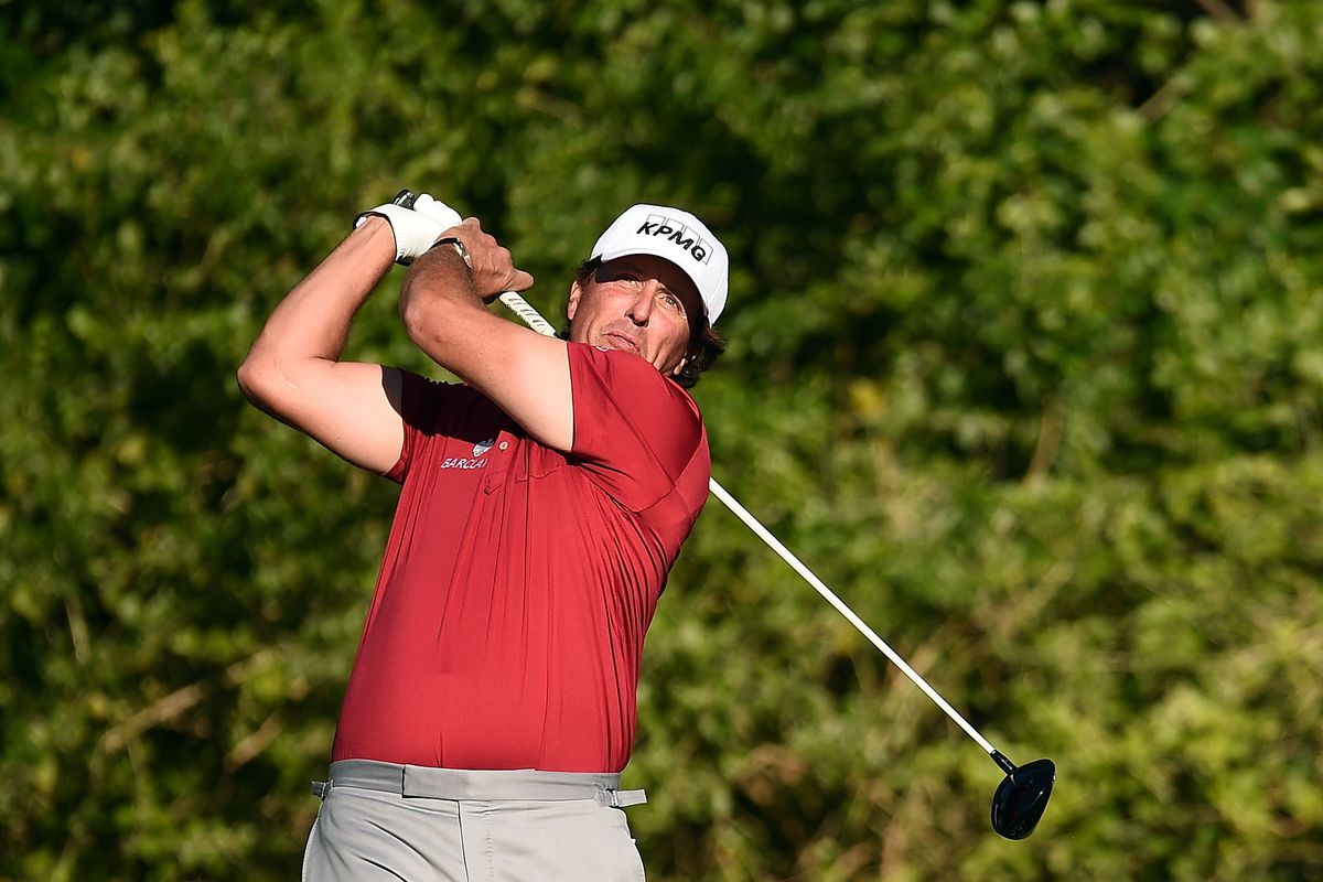 Phil Mickelson of the United States hits his tee shot on the third hole during the third round of the Honda Classic at PGA National Resort &amp; Spa - Champions Course on February 27, 2016 in Palm Beach Gardens, Florida.