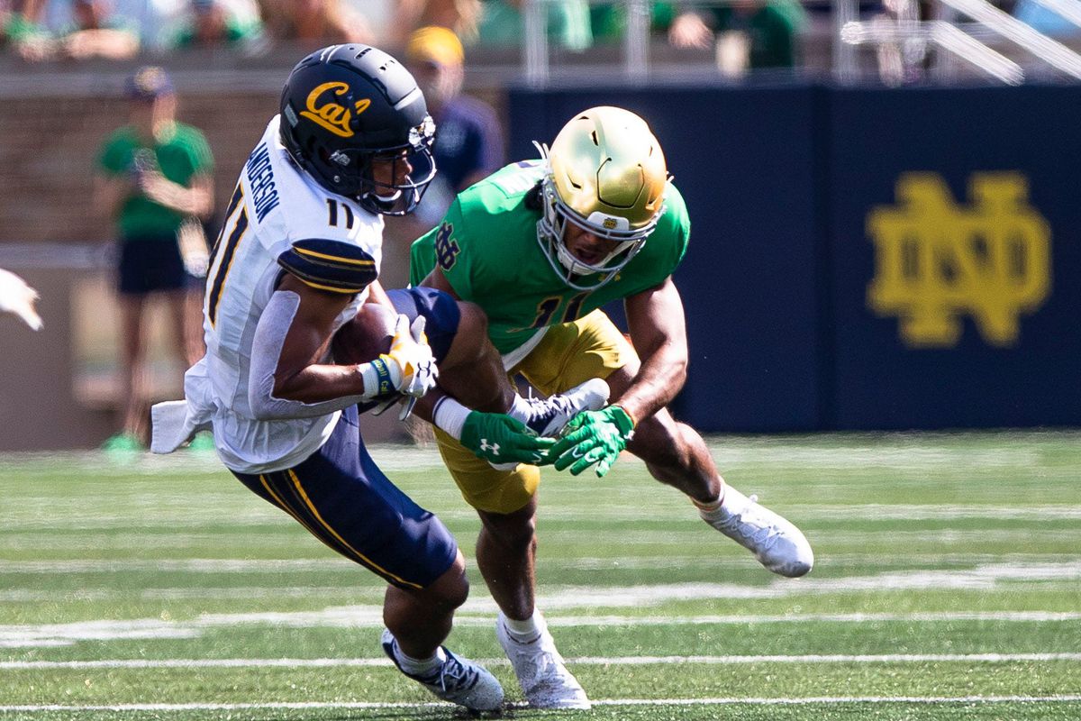 Notre Dame defensive back Ramon Henderson defends California wide receiver Mavin Anderson during the Notre Dame vs. California NCAA football game Saturday, Sept. 17, 2022 at Notre Dame Stadium in South Bend. Notre Dame Vs California