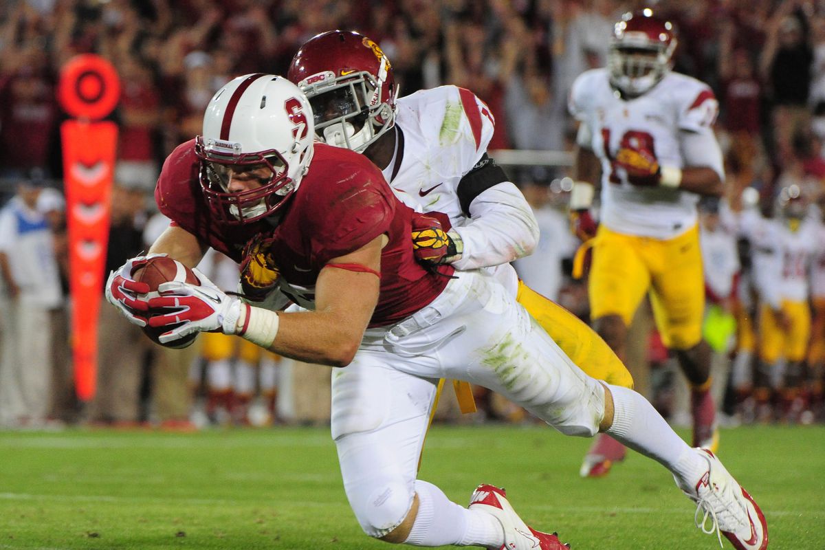 Stanford tight end Zach Ertz is quickly turning into a Dolphins-friendly prospect