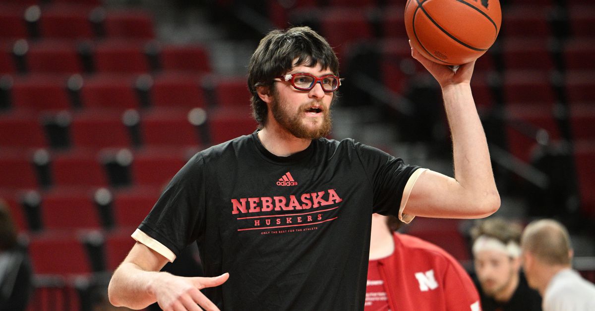 Woof: Washington Basketball Adds Nebraska Big Man Transfer