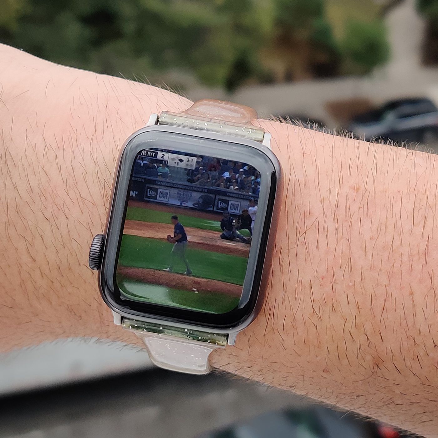 jungle lære flydende The Apple Watch Ultra should let you watch TV - The Verge