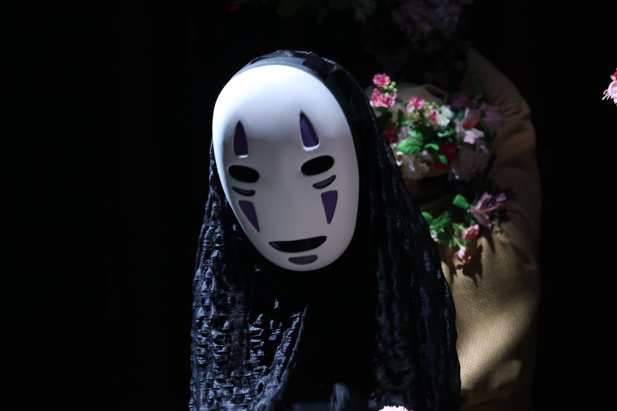 no-face in the spirited away play 