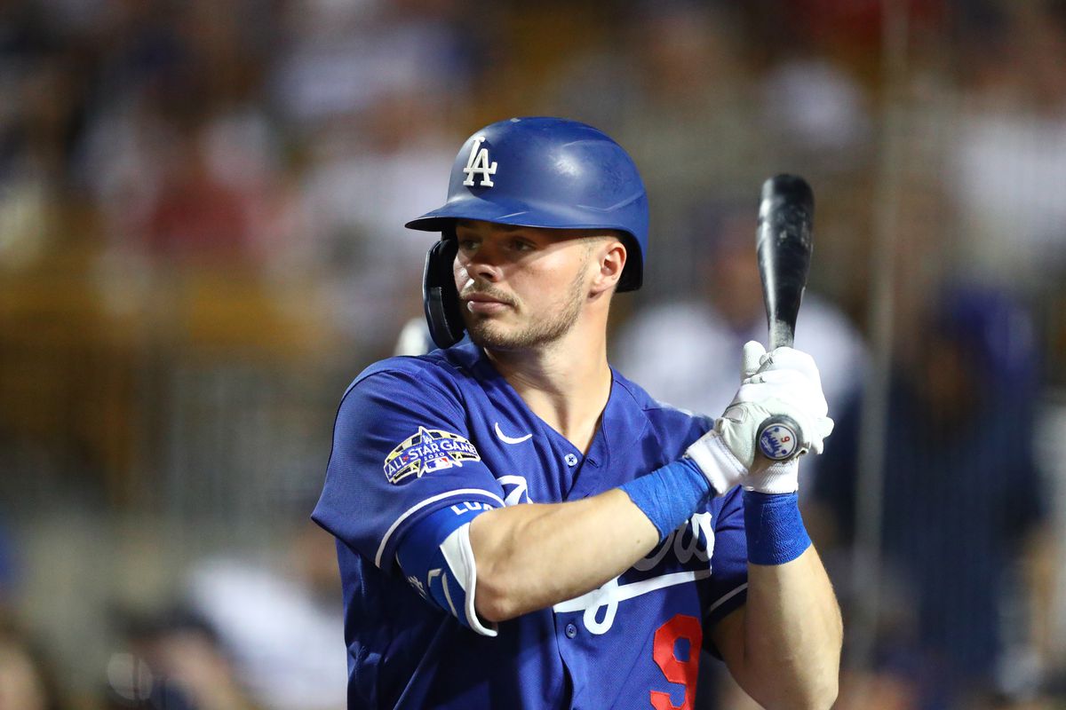 Los Angeles Dodgers designated hitter Gavin Lux against the Seattle Mariners during a spring training game at Camelback Ranch.&nbsp;